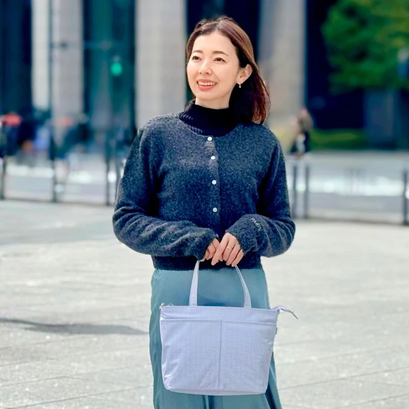 T864 Kiki 2 Square Bucket Neo